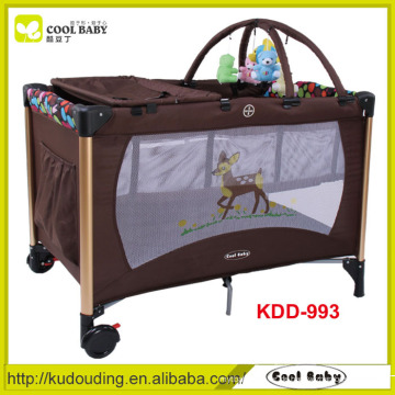 Hersteller NEU Baby Laufstall mit Windelwechsler, Spielzeug Bar mit 5 Spielzeug Faltbare Baby Playpens